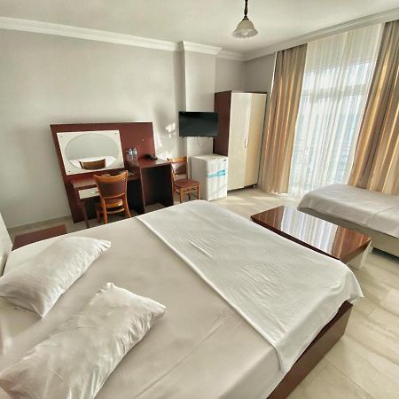 Deniz Hotel Kumburgaz Бююкчекмедже Екстериор снимка