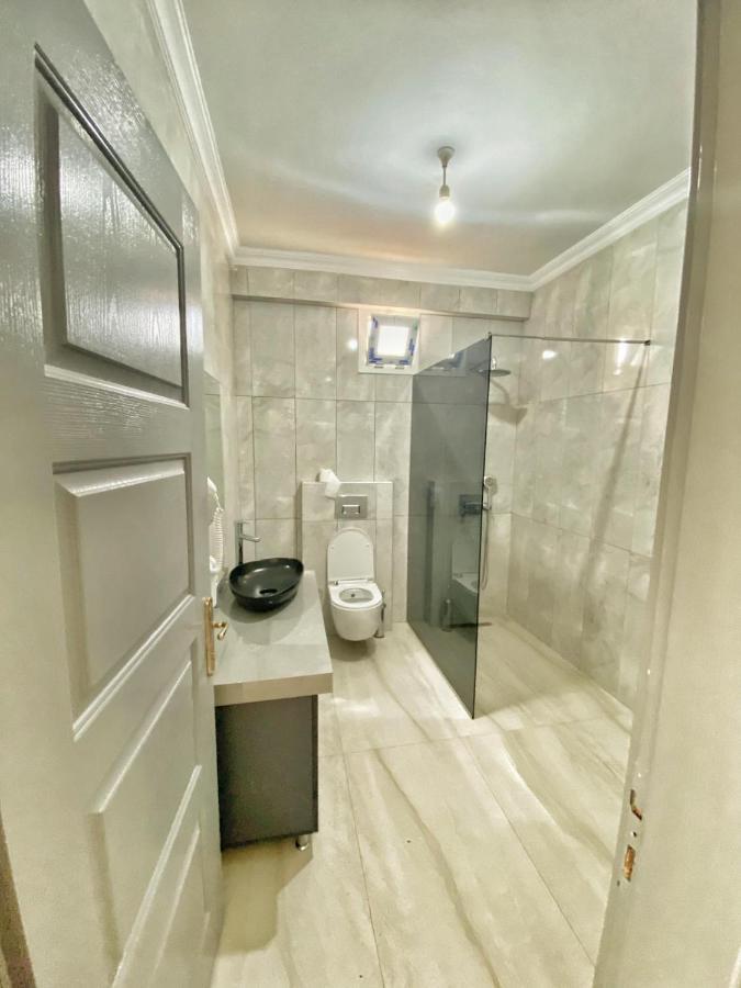 Deniz Hotel Kumburgaz Бююкчекмедже Екстериор снимка