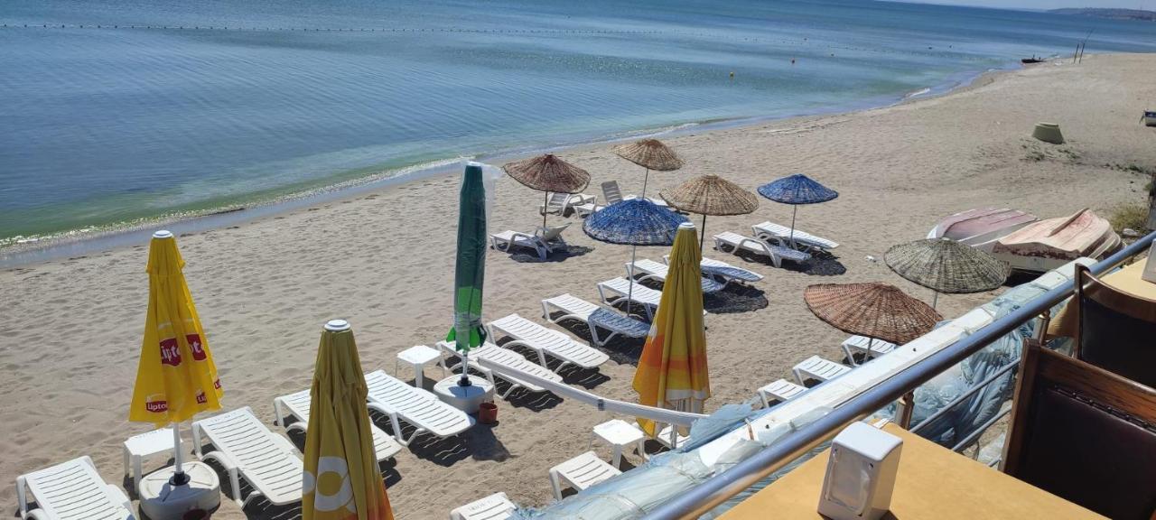 Deniz Hotel Kumburgaz Бююкчекмедже Екстериор снимка