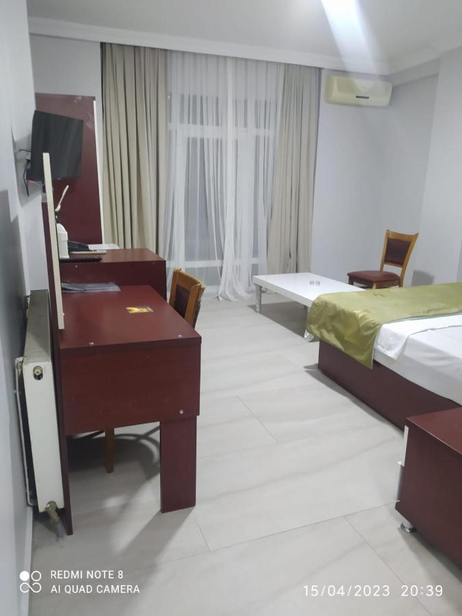 Deniz Hotel Kumburgaz Бююкчекмедже Екстериор снимка