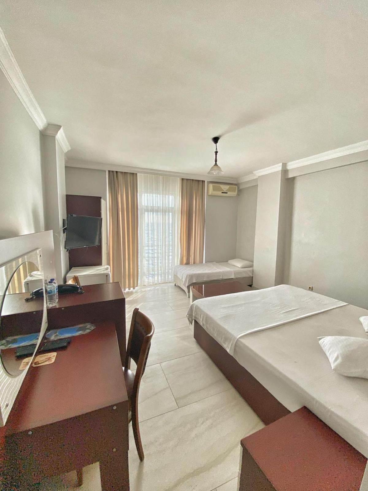 Deniz Hotel Kumburgaz Бююкчекмедже Екстериор снимка